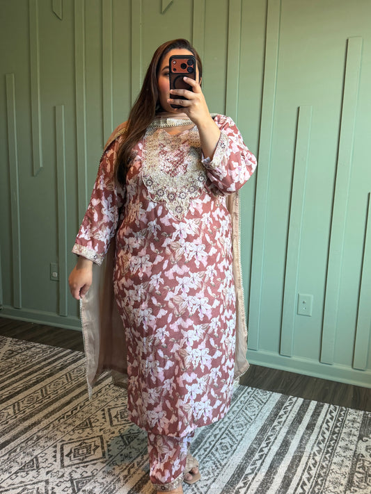 Floral Linen Zari Embroidered Three Piece