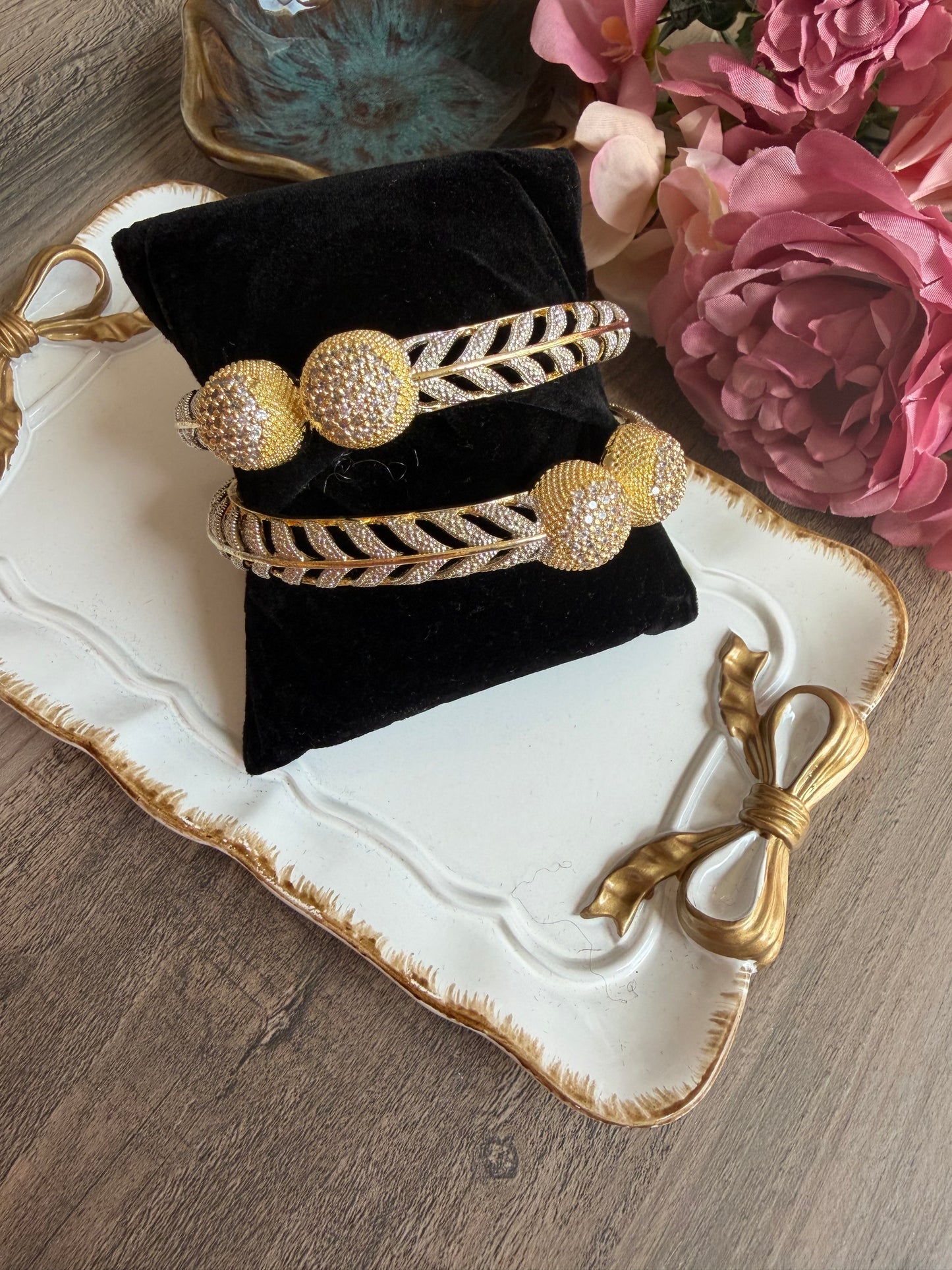 AD BANGLE