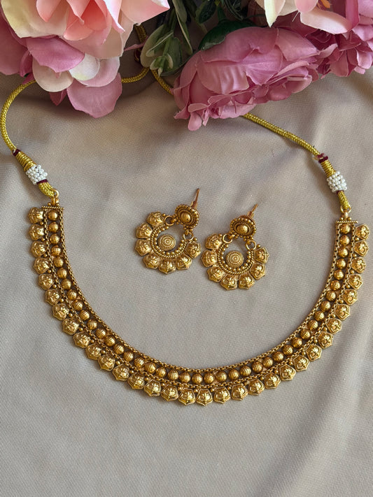 GOLD SET