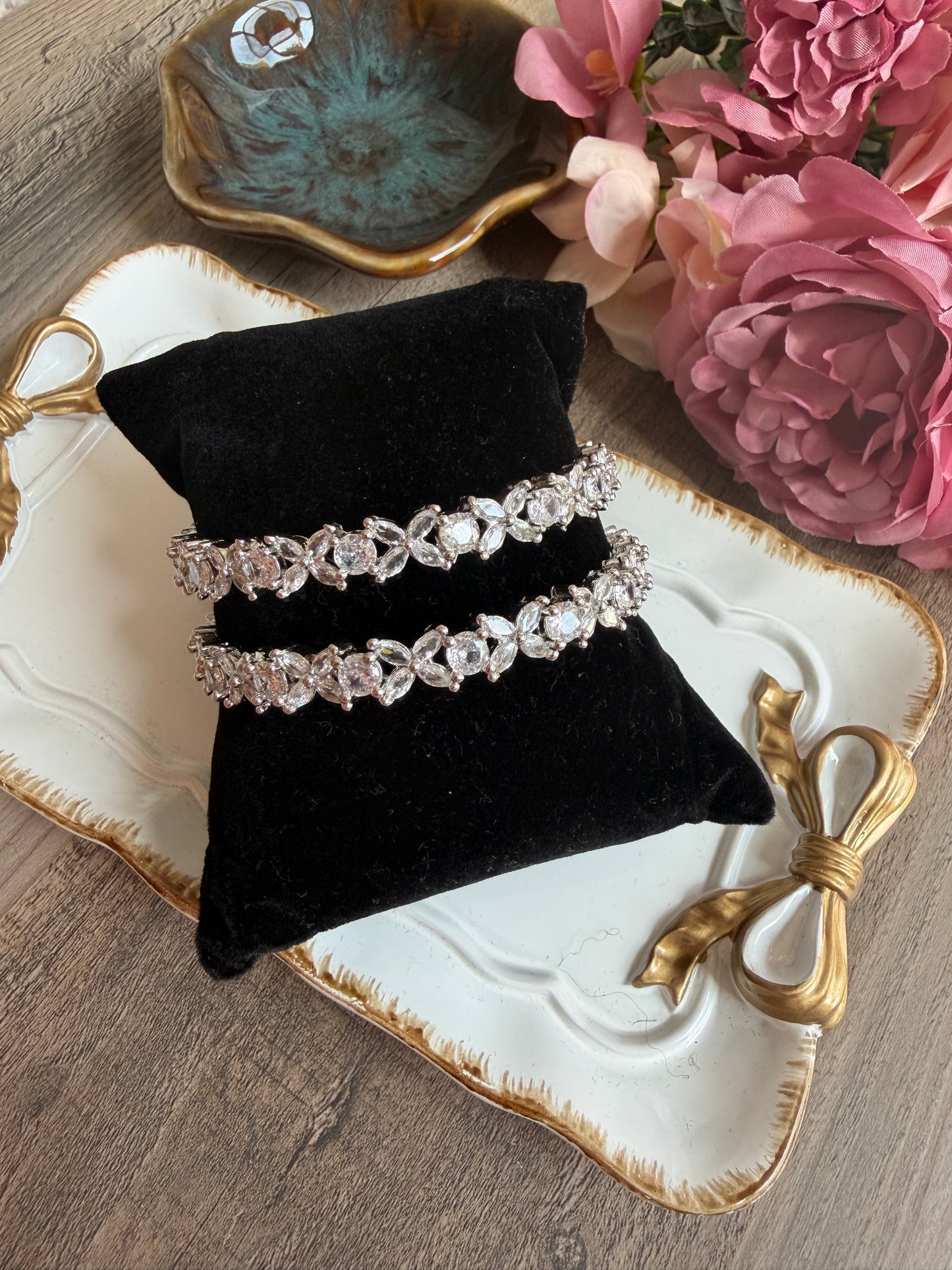 AD SILVER BANGLE