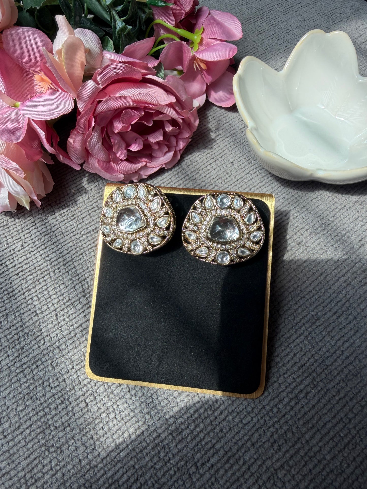 KUNDAN STUDS