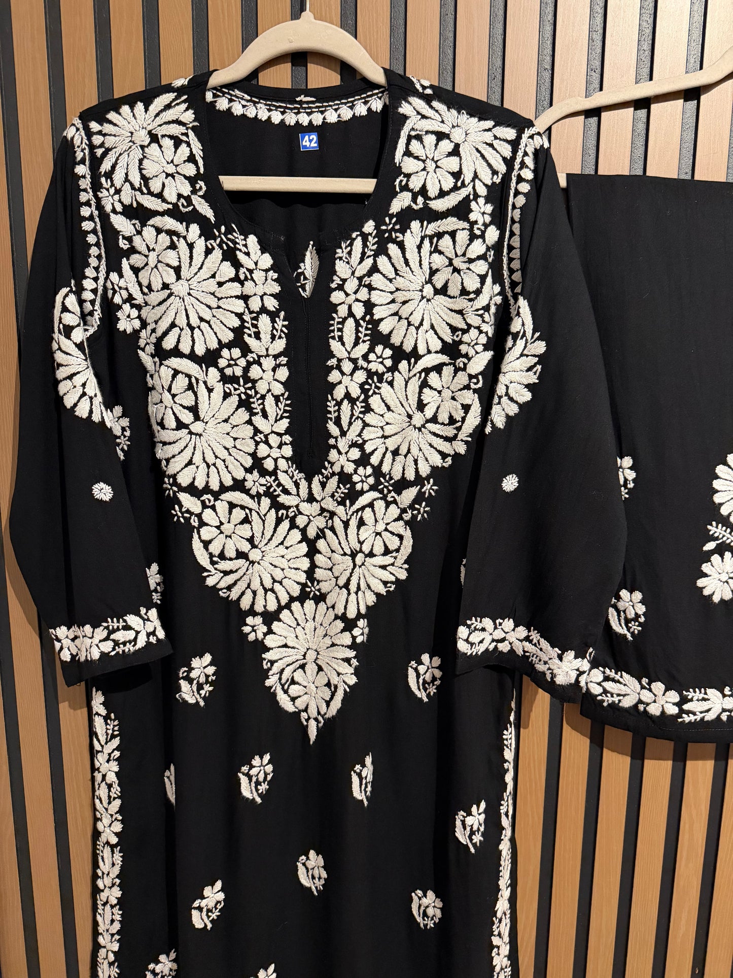CHIKANKARI RAYON PLAZO