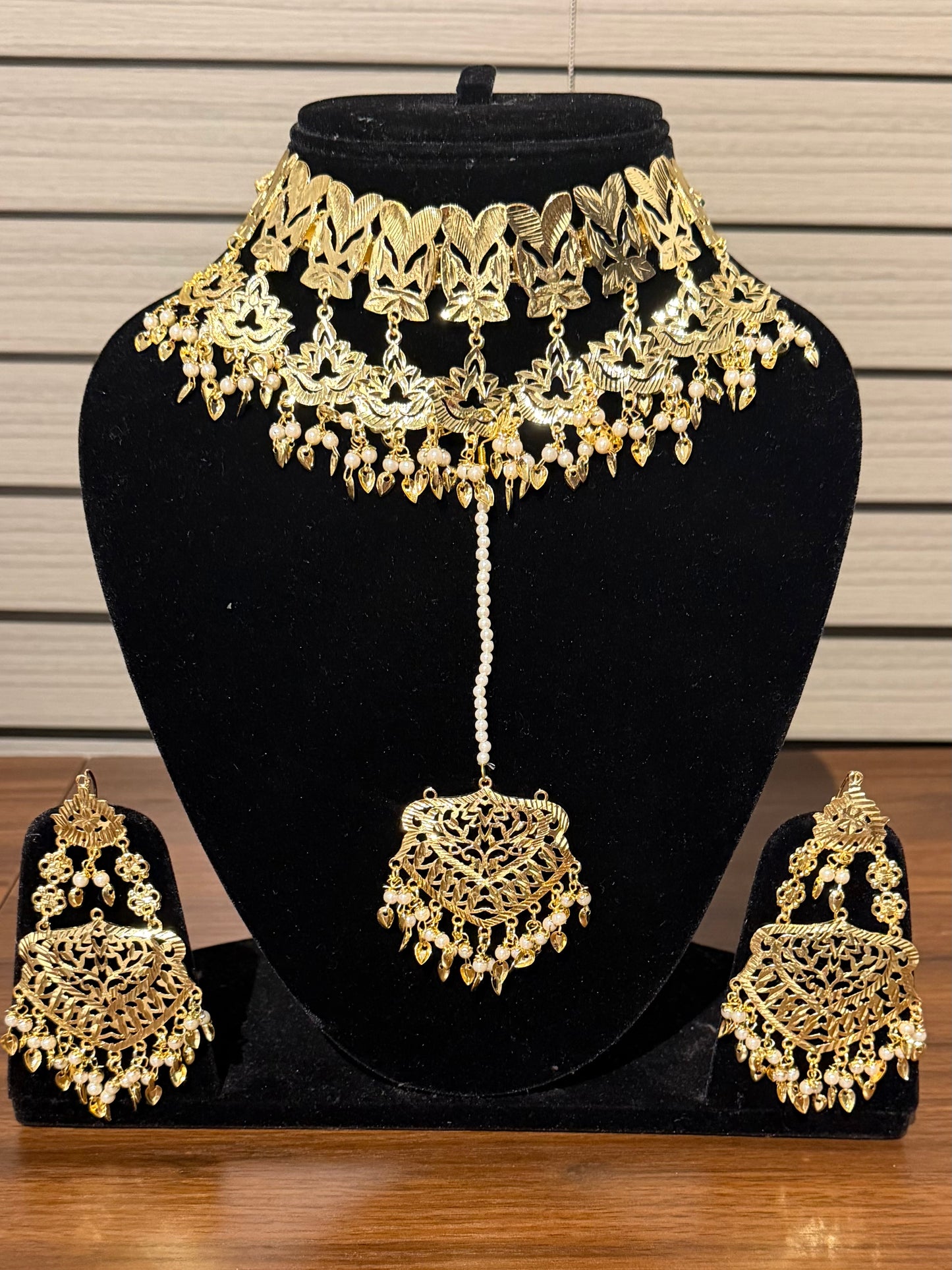TRADITIONAL JADAU SET