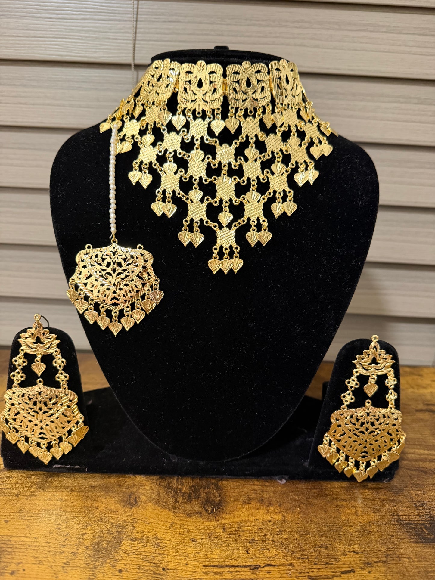 TRADITIONAL JADAU SET