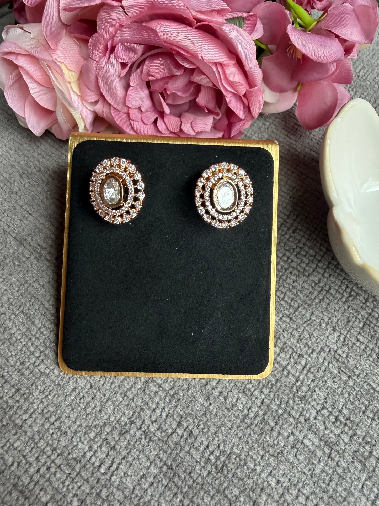 PREMIUM MOISSANITE STUDS