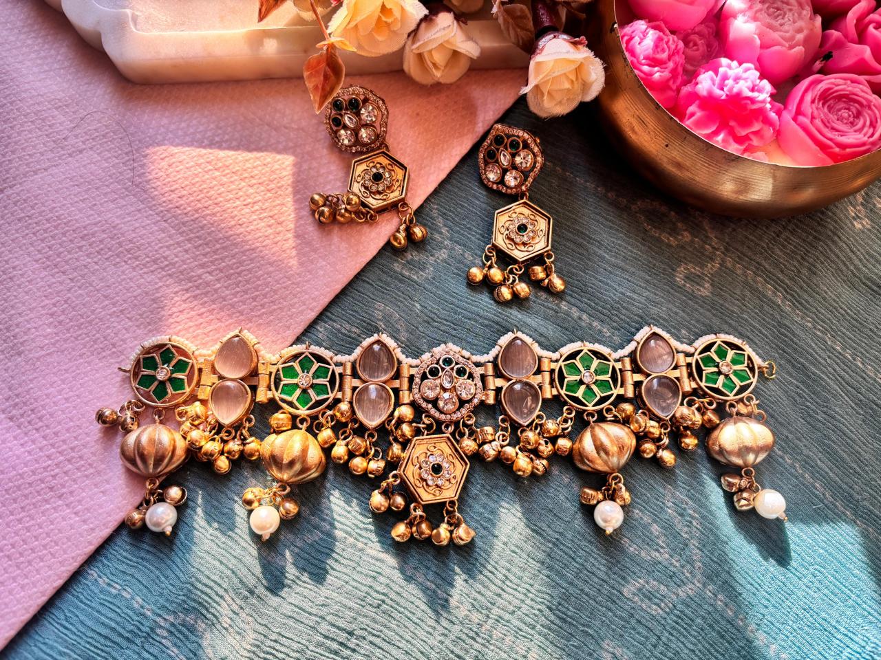 Pachi Kashmiri Choker