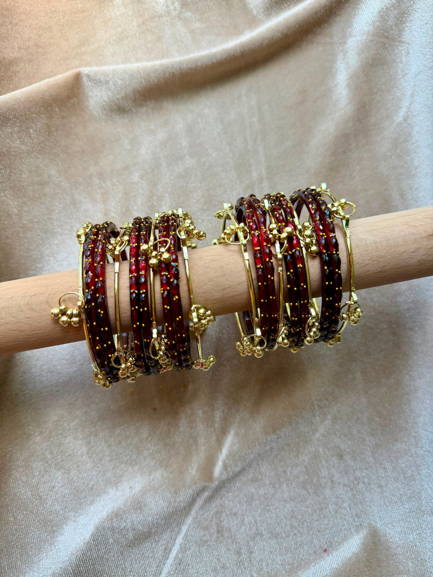 GLASS RAINDROP BANGLES (1 Dozen Glass & 8 Ghungru)