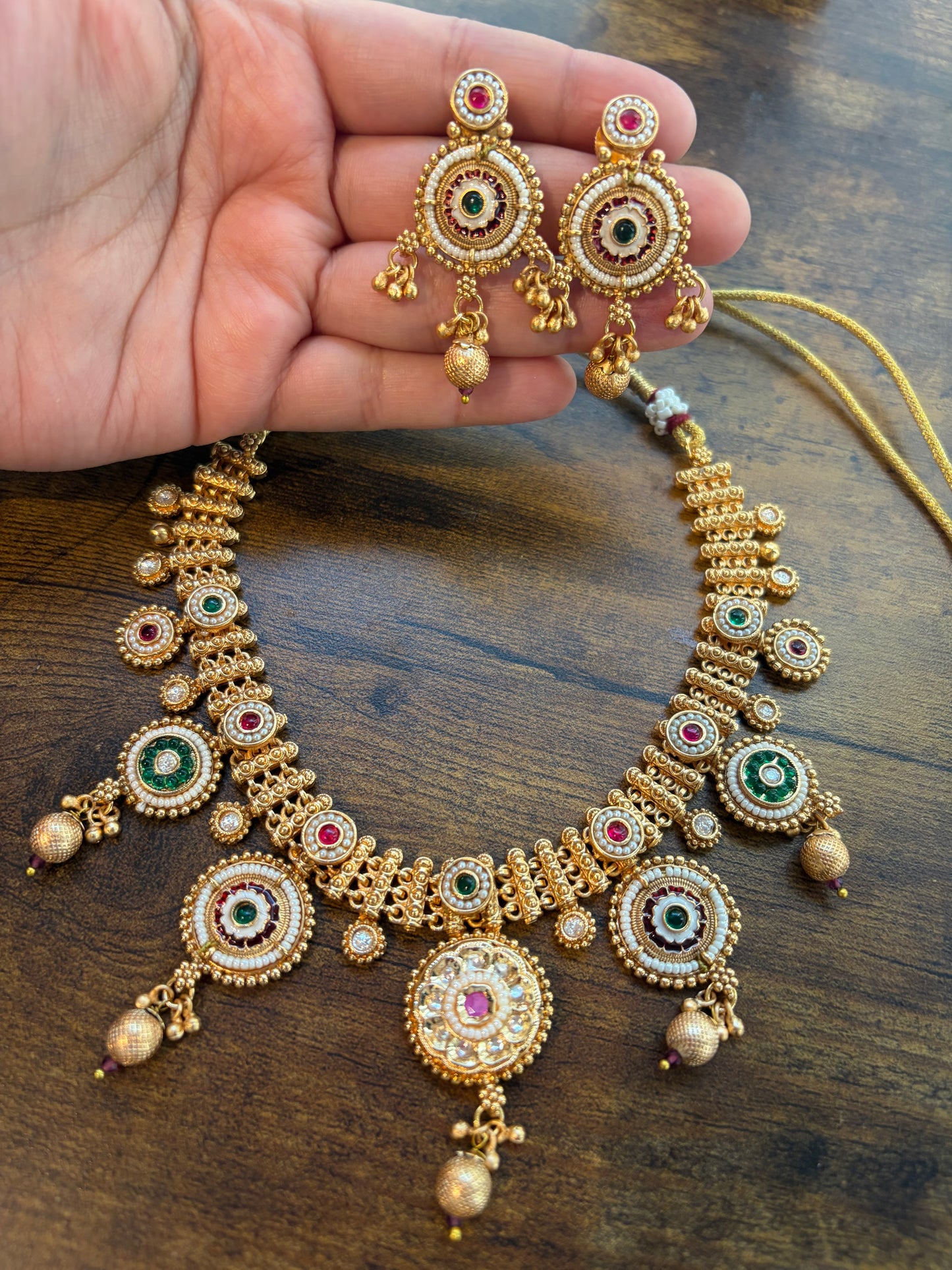 HERTIAGE SET