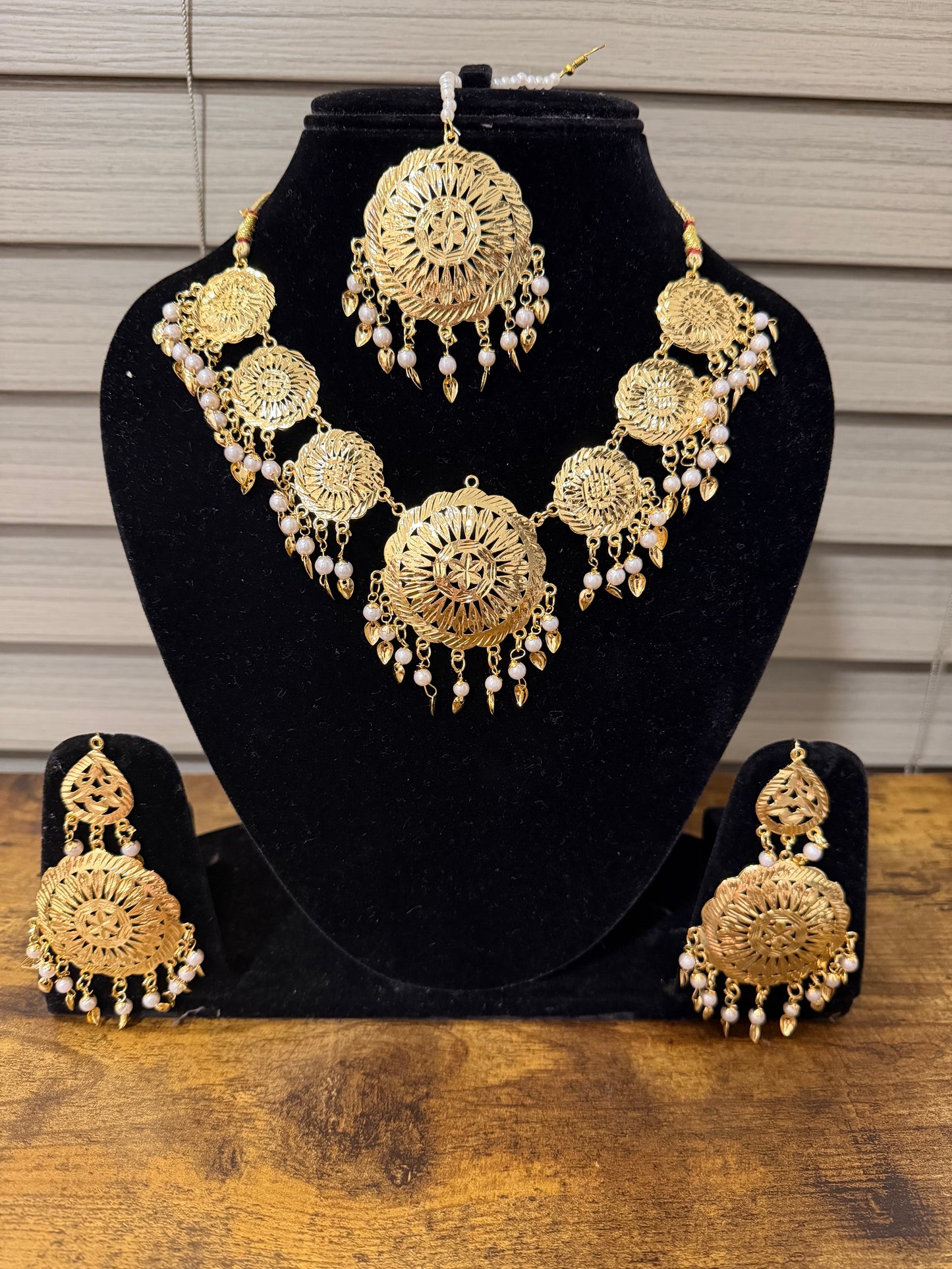 TRADITIONAL JADAU SET