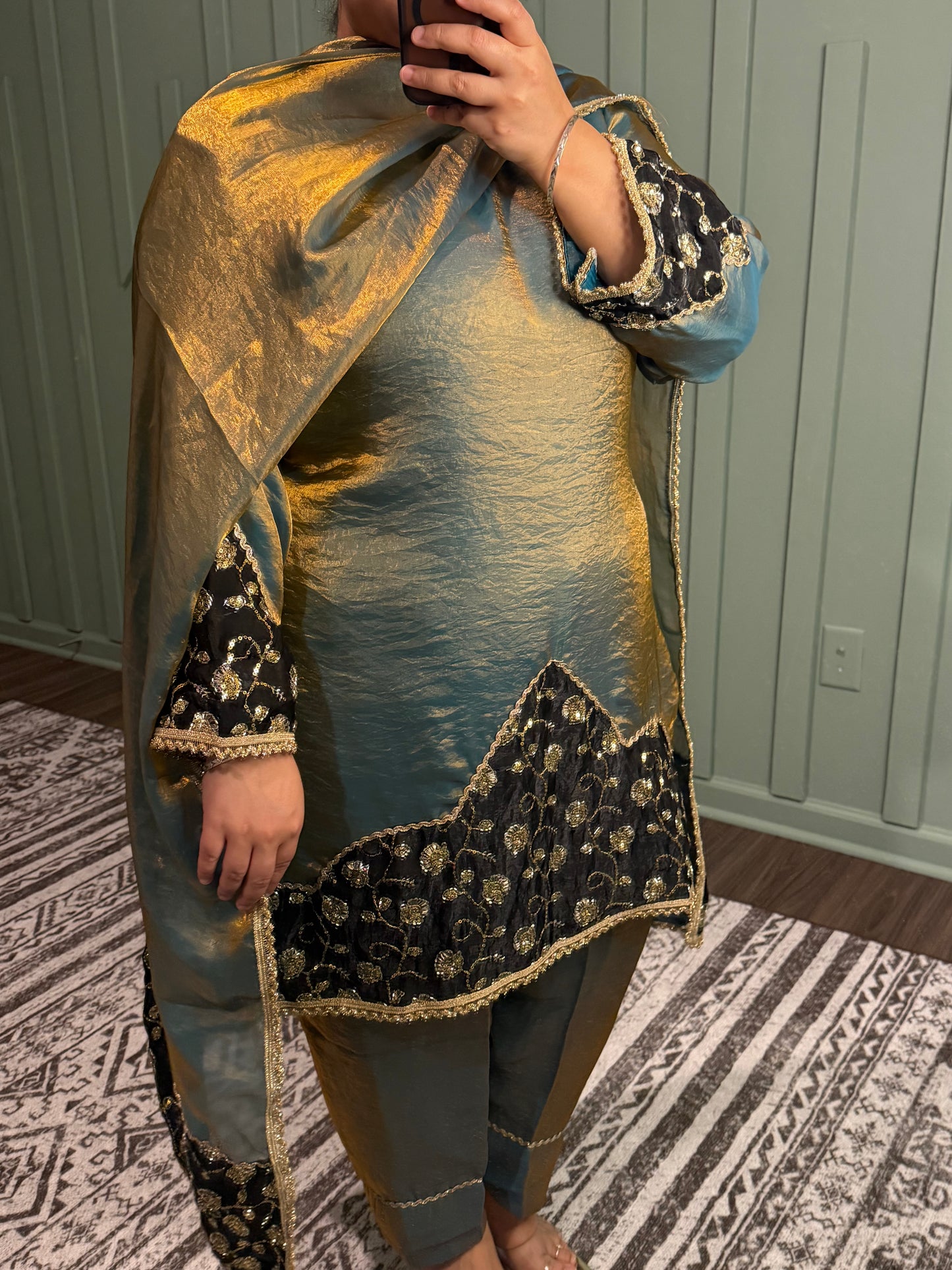 Fendy Handwork Three Piece