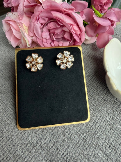 PREMIUM MOISSANITE STUDS