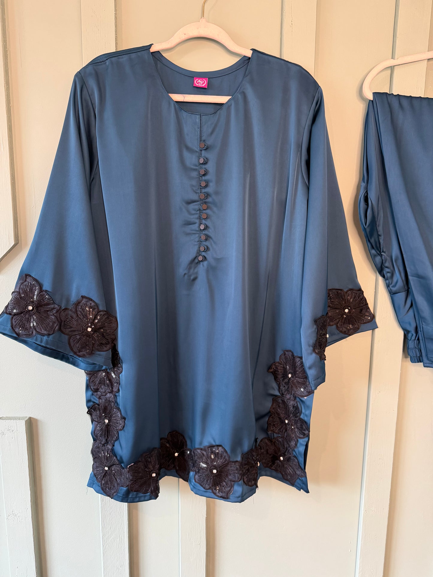 AMRMAI SILK FARSHI CO-ORD