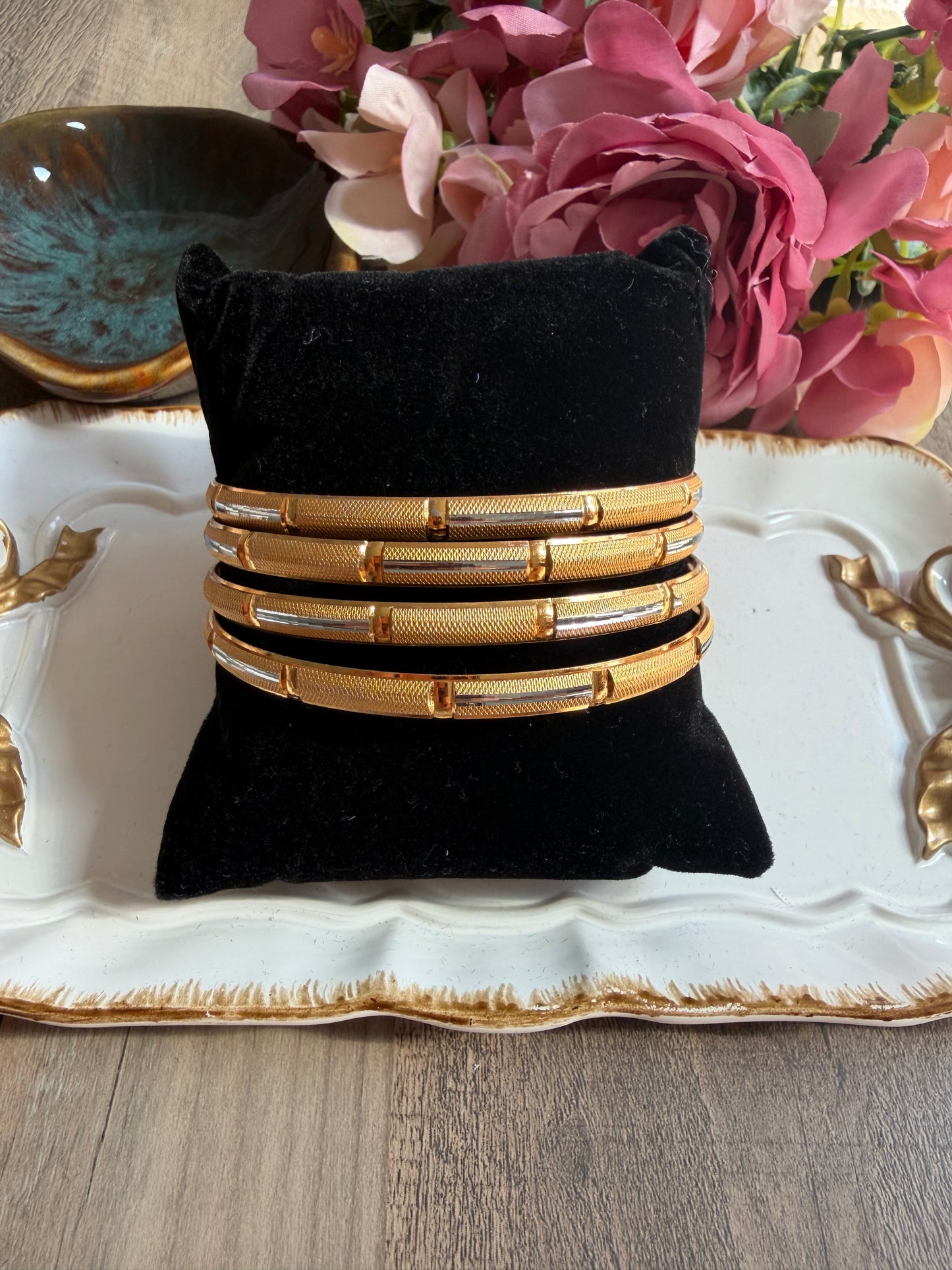 Bangle Set Of 4