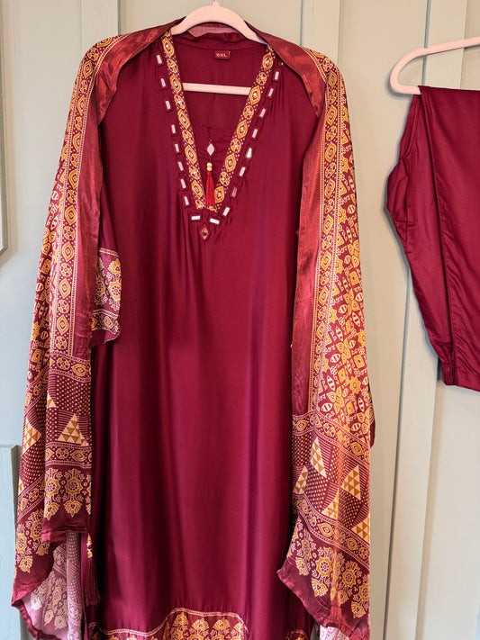 AJRAK GAJJI SILK SUIT