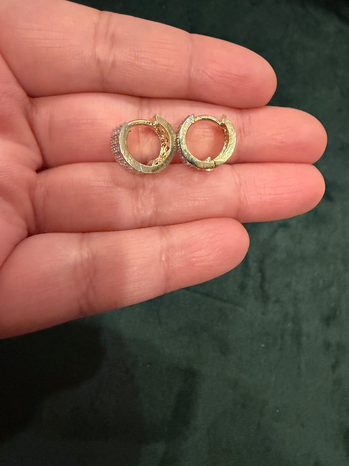 SMALL AD HOOPS