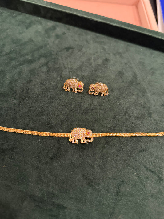 ELEPHANT CHOKER