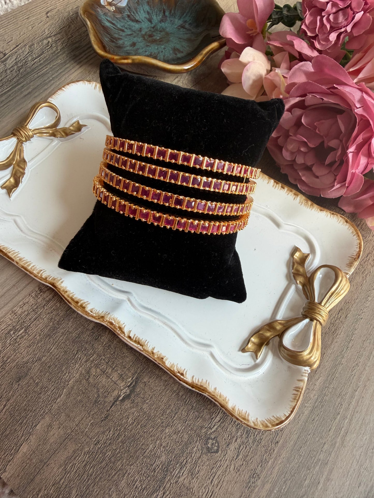 JADAU KUNDAN BANGLE SET OF 4