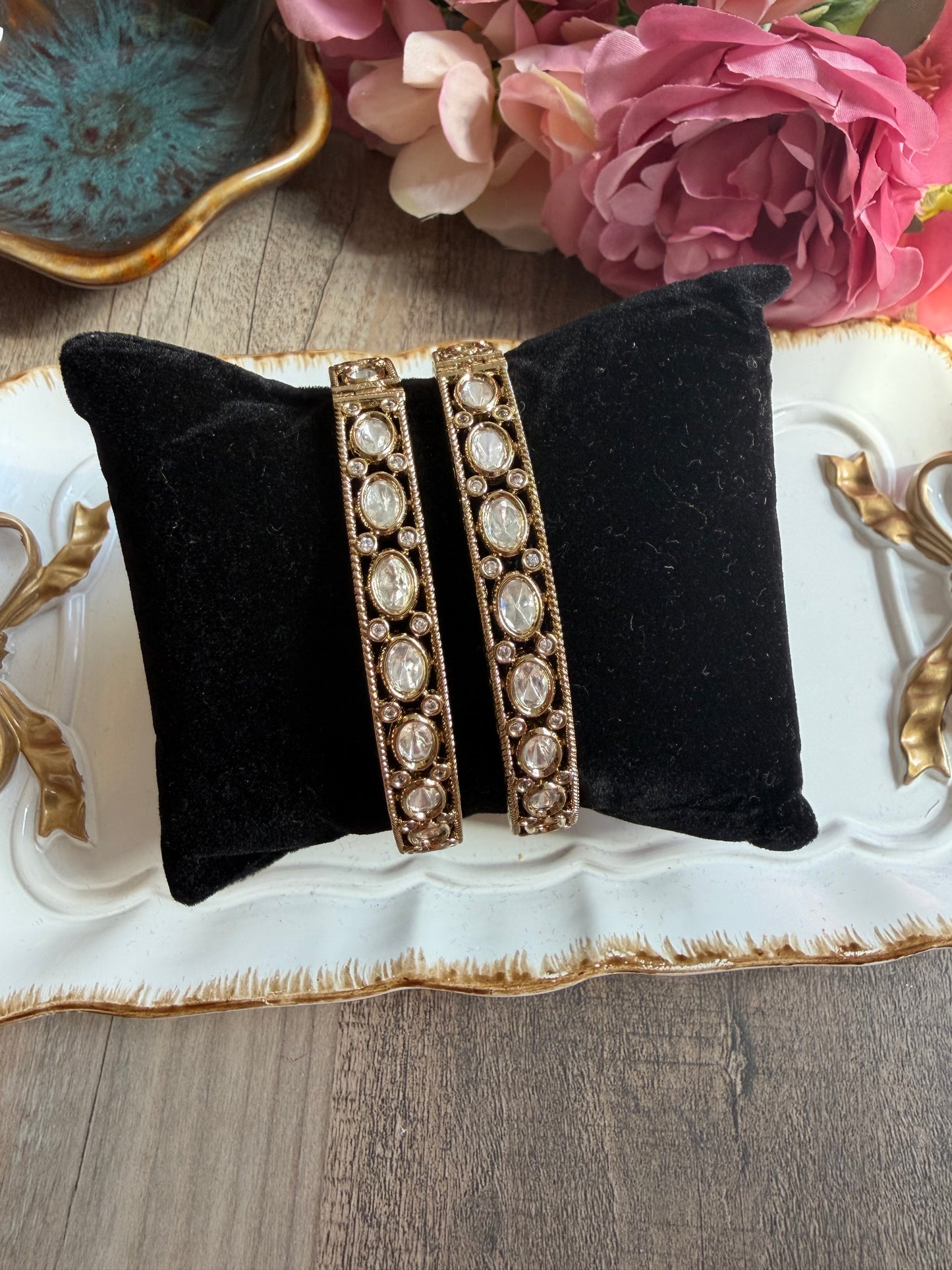 MOISSANITE BANGLE