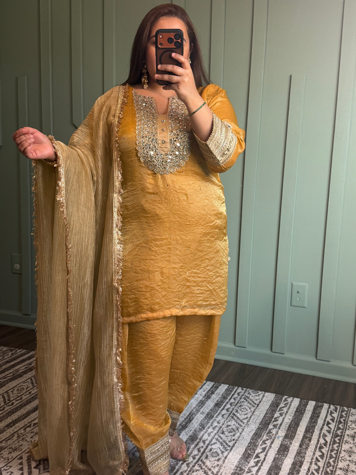 Crush Silk Mirror Three Piece