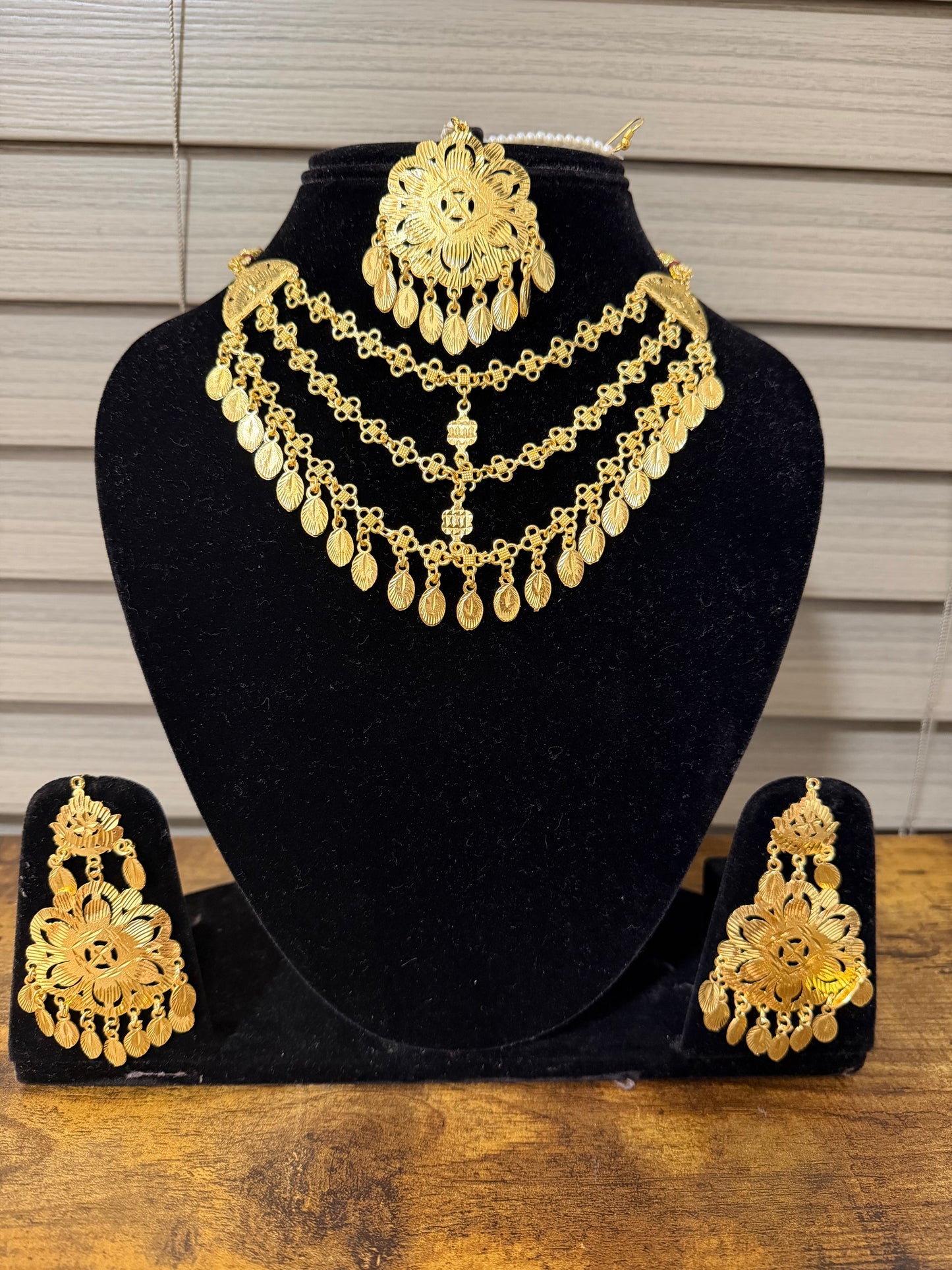 TRADITIONAL JADAU SET