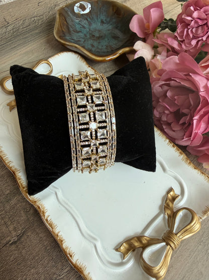 AD BRACELET
