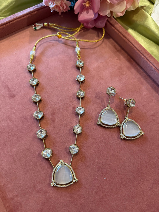 MOISSANITE NECKLACE