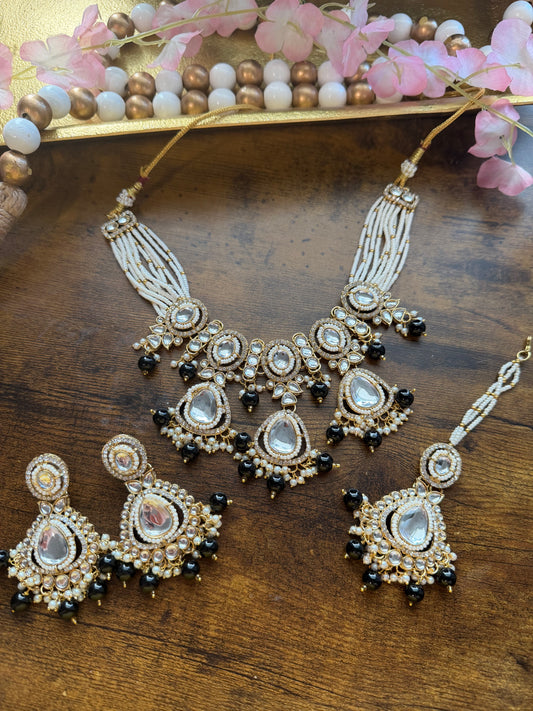 Kundan Choker Set