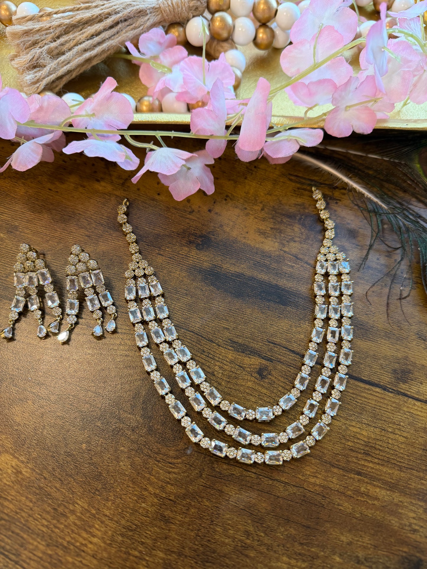 Three Layer Set