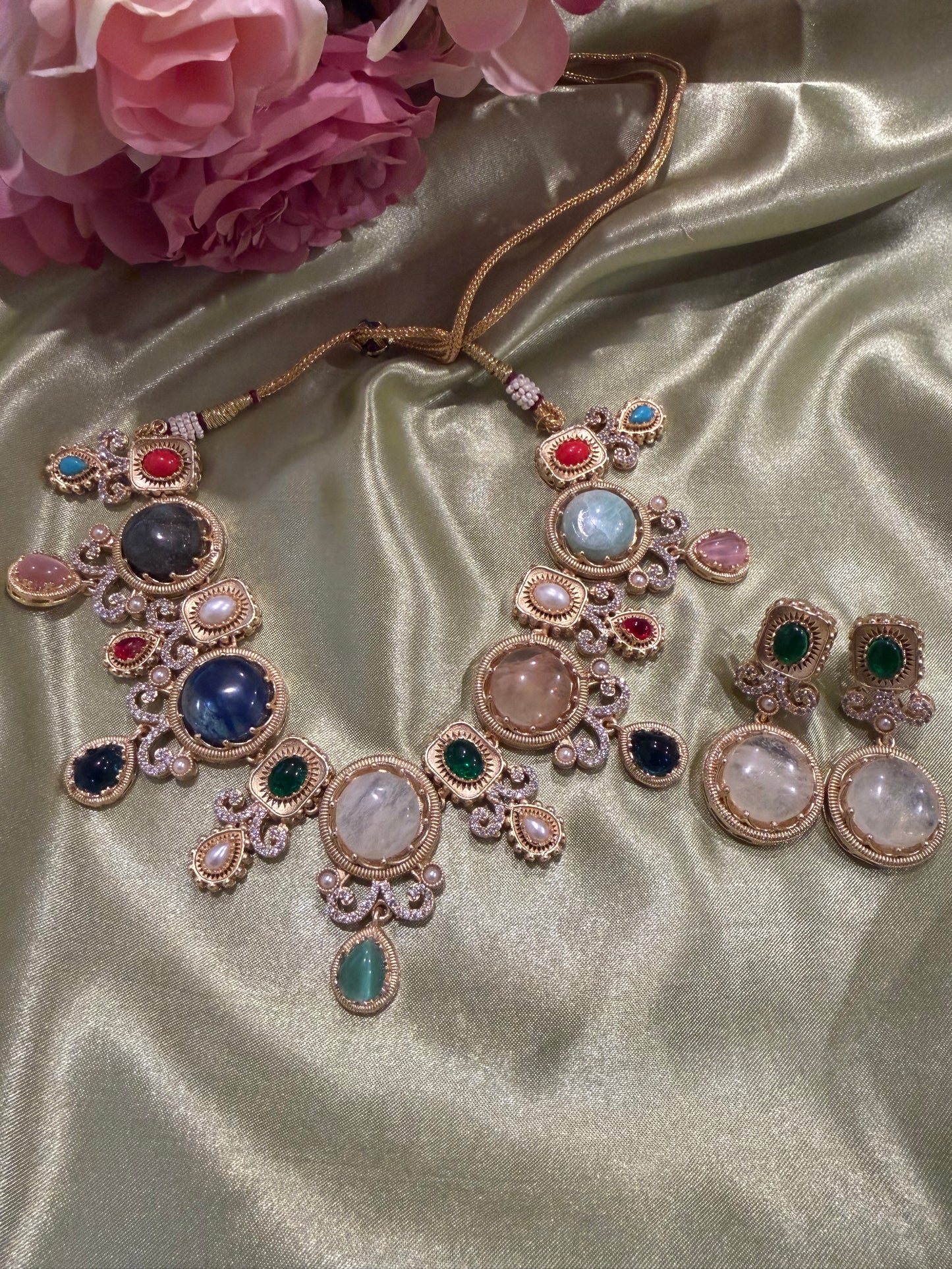 DESIGNER NECKLACE