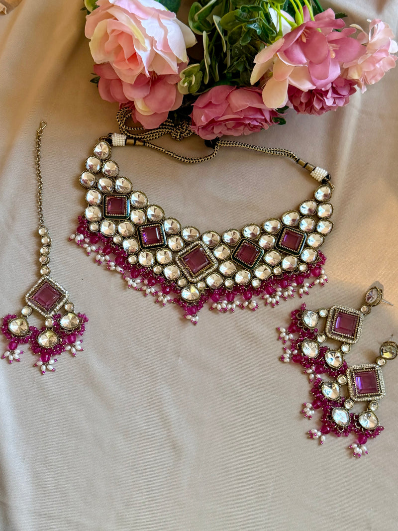 Uncut Kundan Necklace