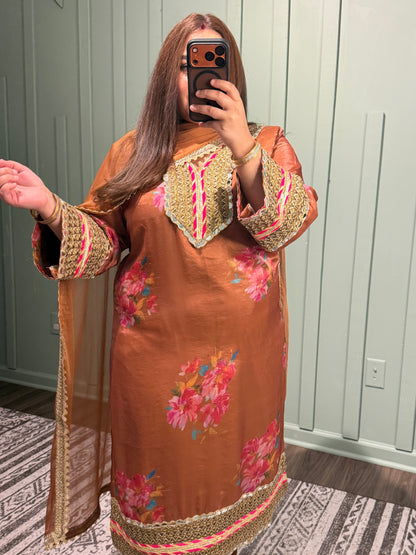 Shimmer Silk Floral Gotta Three Piece
