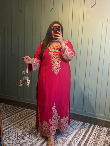 Pink Chiffon Dori Embroidered Firan With Stole