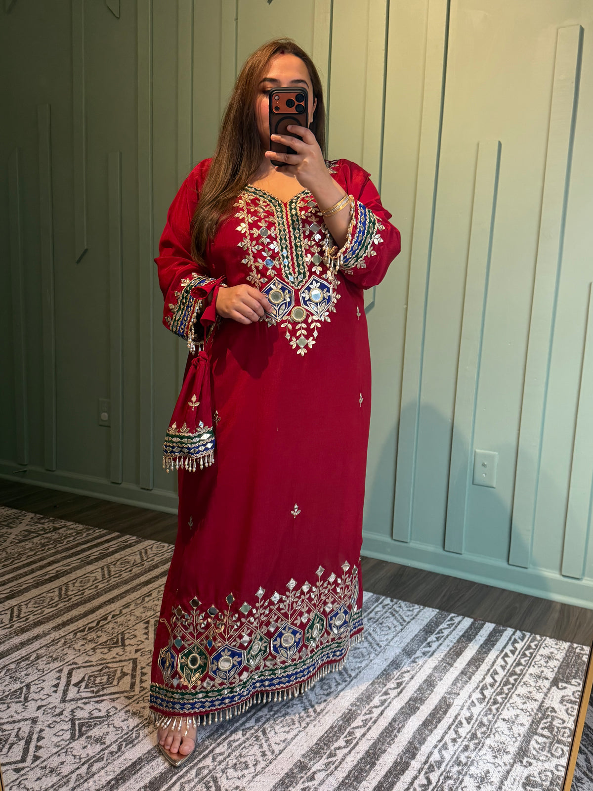 Red Chinon Mirror Phiran Three Piece