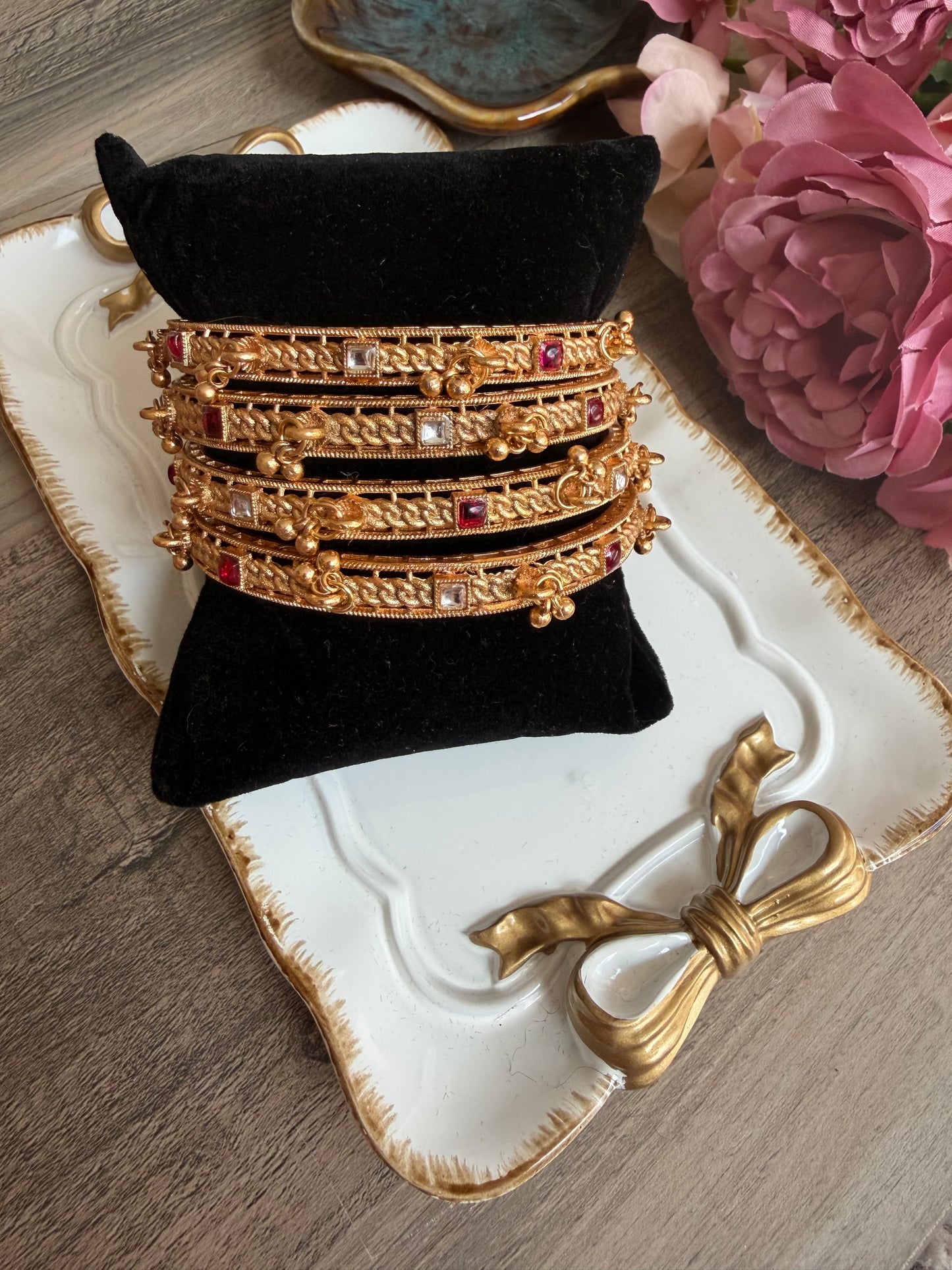 RUBY SET OF 4 GHUNGRU BANGLE