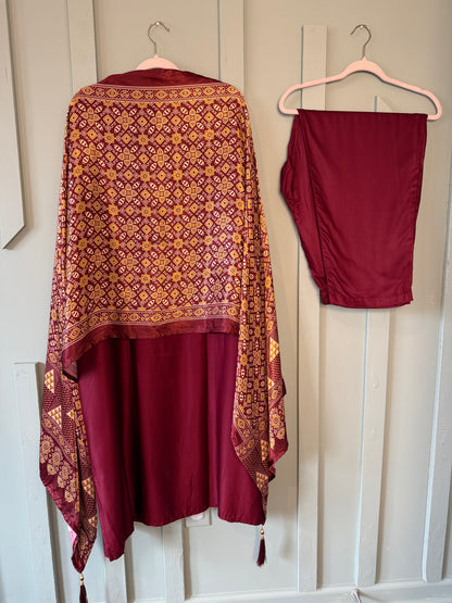 AJRAK GAJJI SILK SUIT