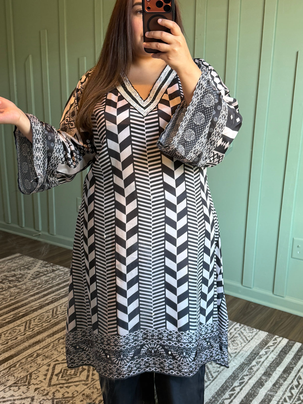 Aline B/W Geometric Print Crepe Co ord