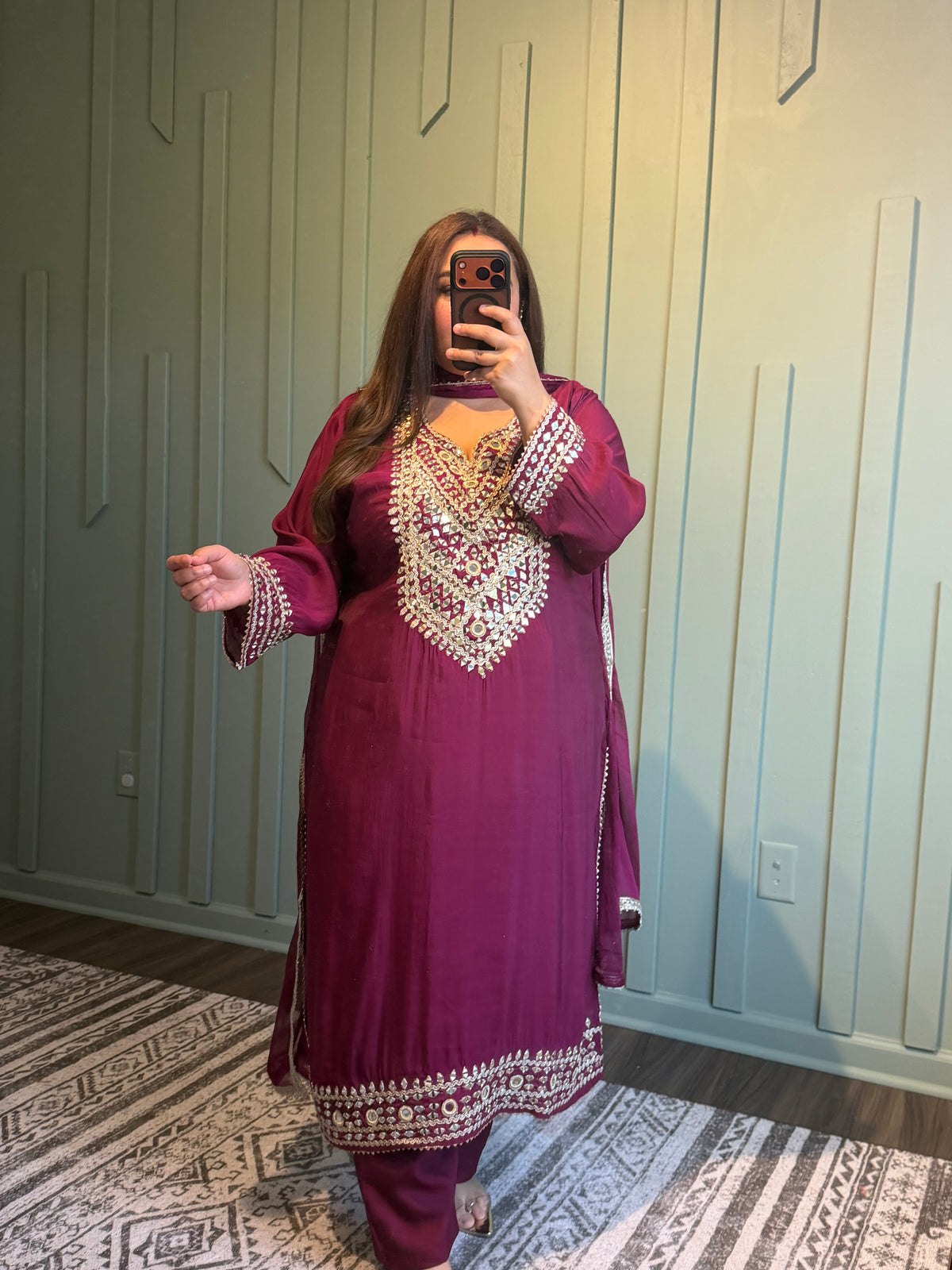 Mirror Gotta Silk Three Piece