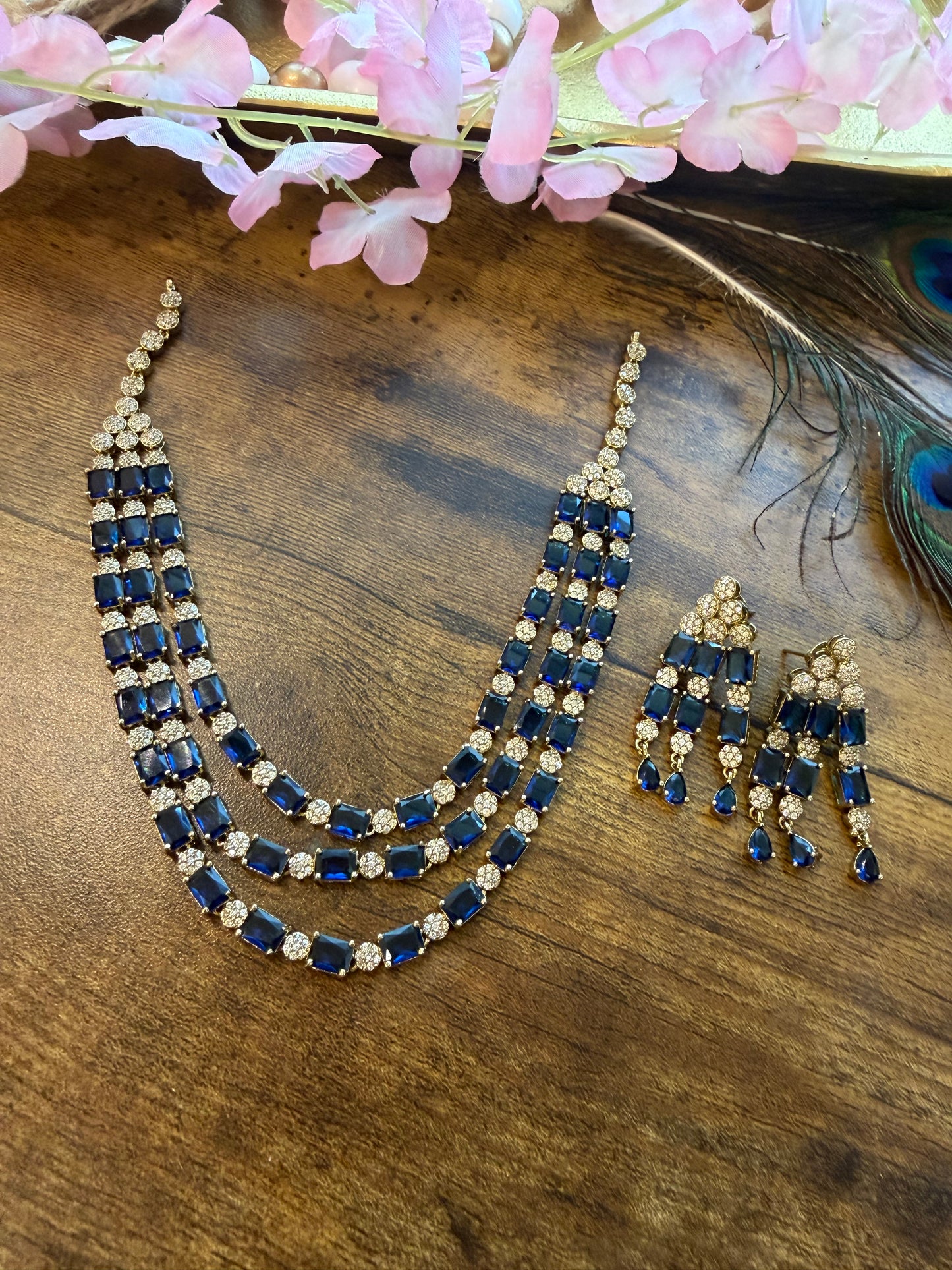 Three Layer Set