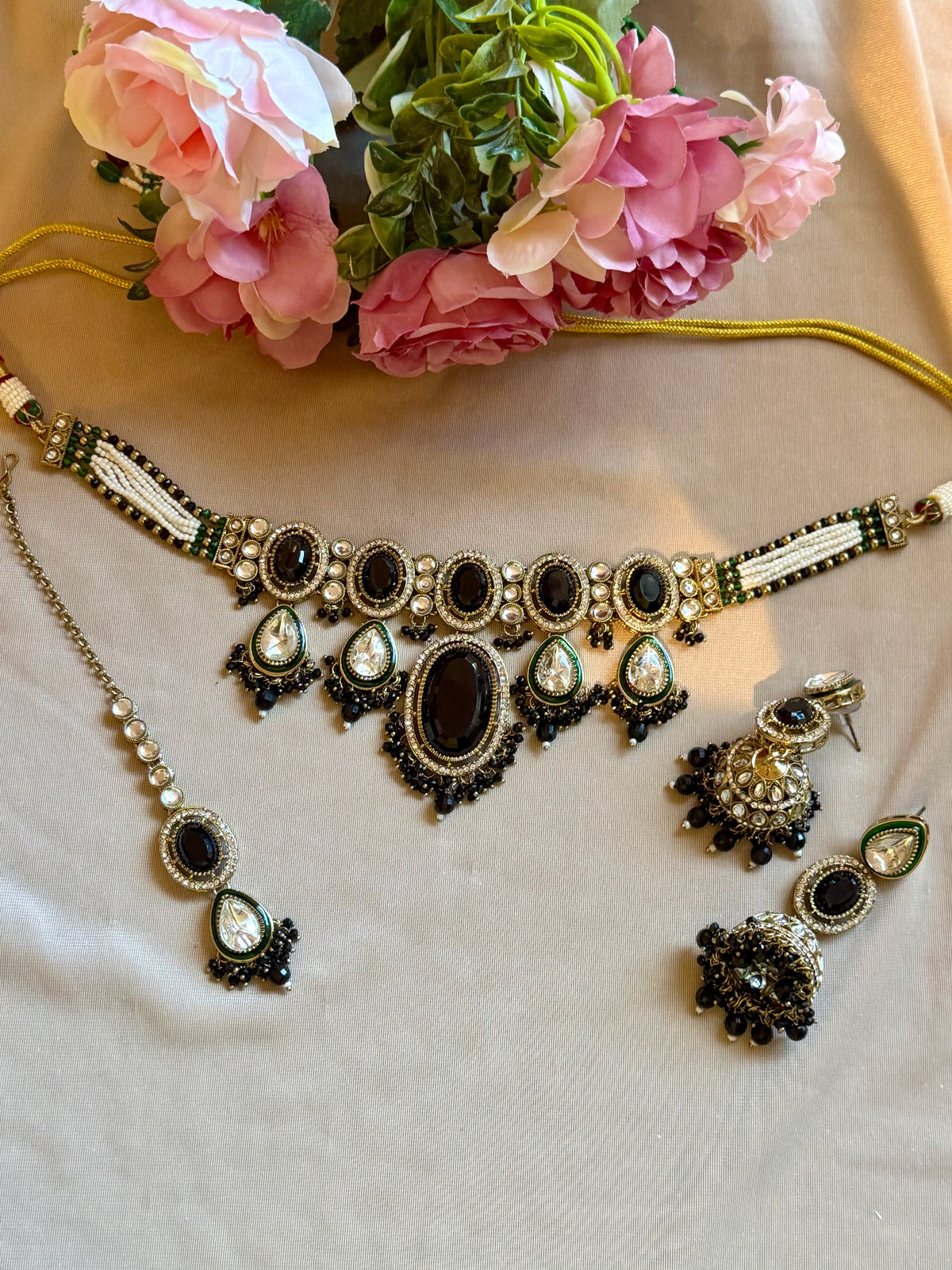 Uncut Kundan Choker