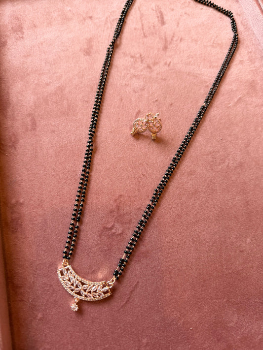 MANGALSUTRA WITH EARRINGS SHORT