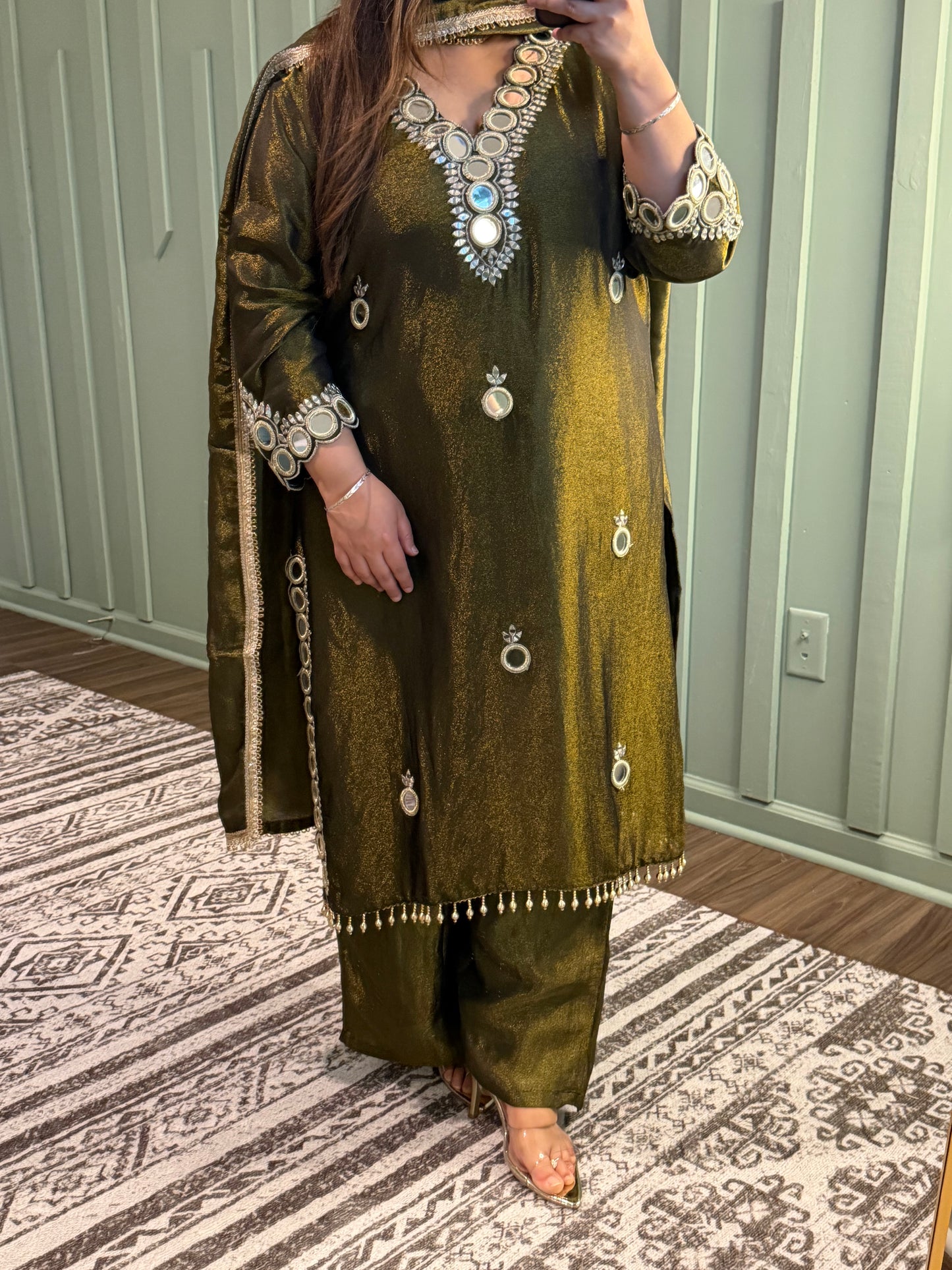SHIMMER MIRROR THREE PIECE