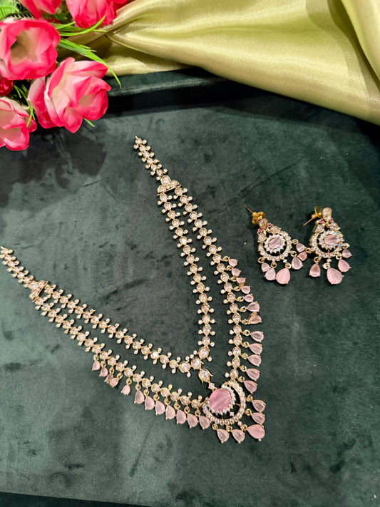 MOISSANITE NECKLACE