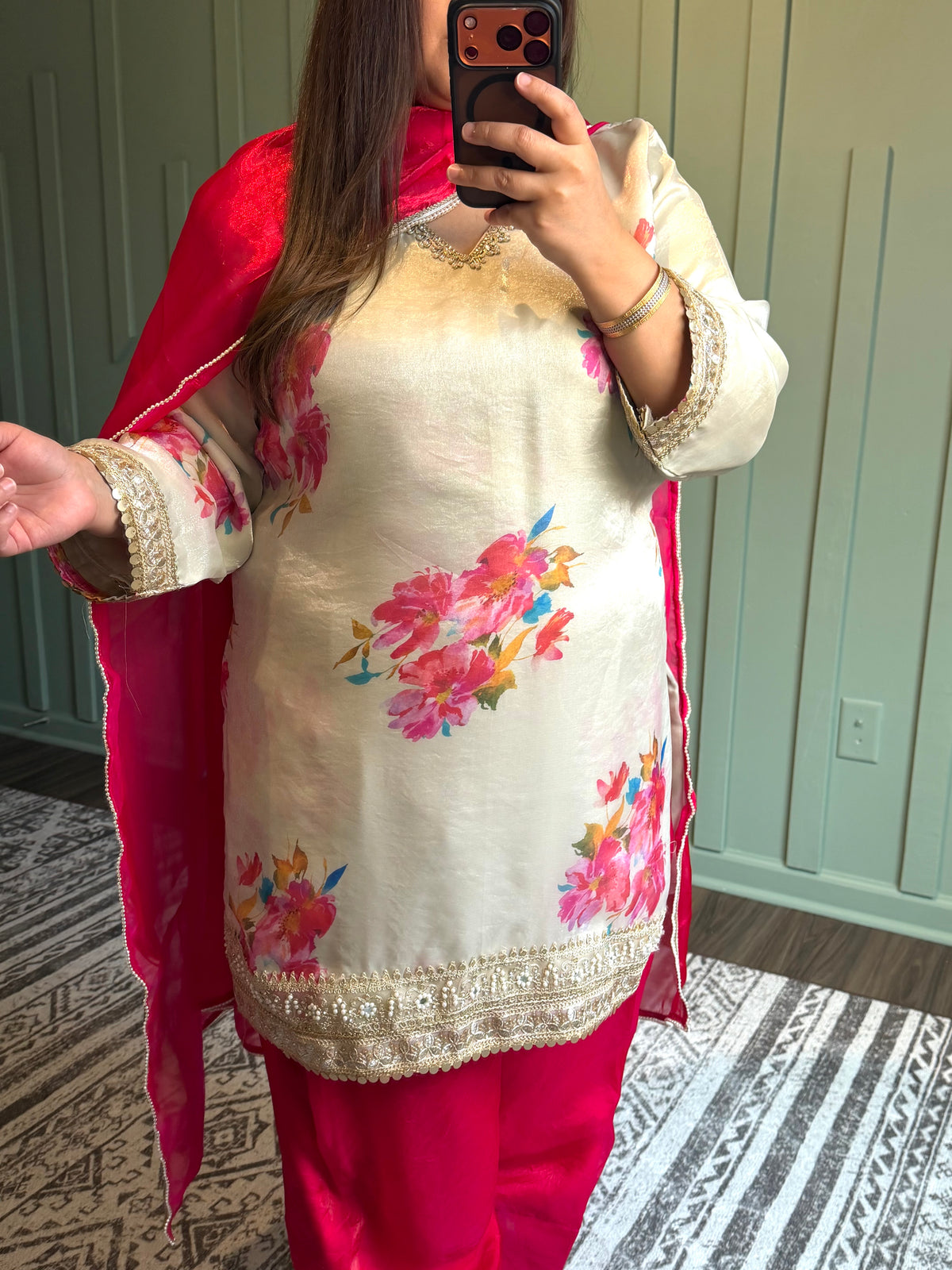 Rani Sheesha Farshi Salwar