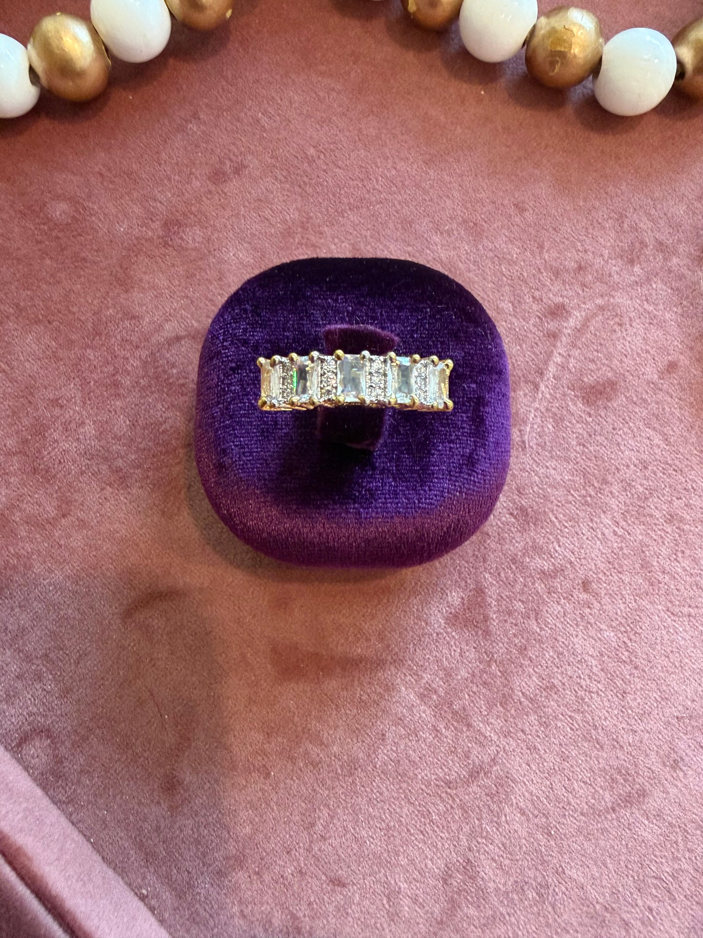 AD RING