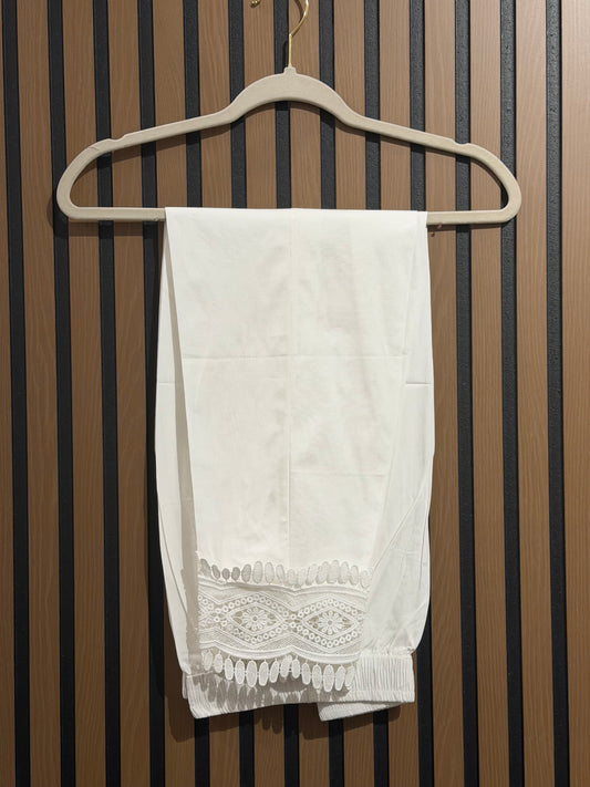 Lycra Cream Pant With Lace