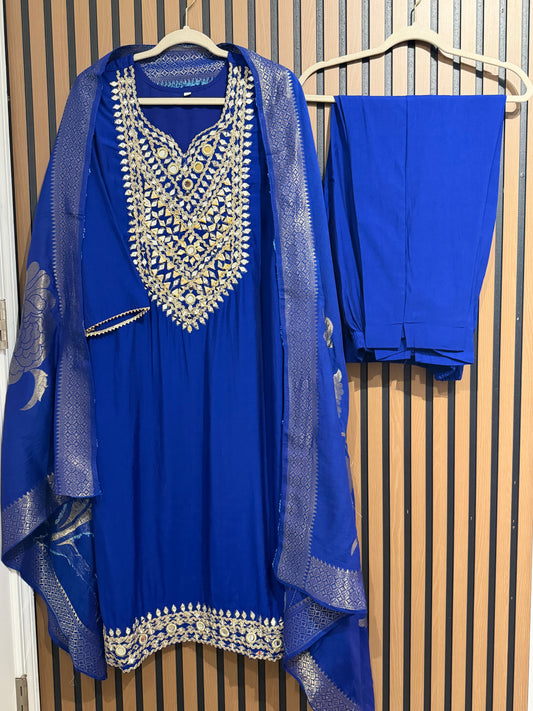 MIRROR GOTTA SILK BANARSI THREE PIECE