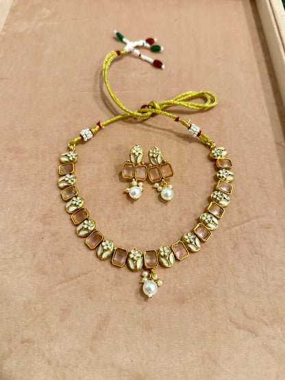 AD NECKLACE