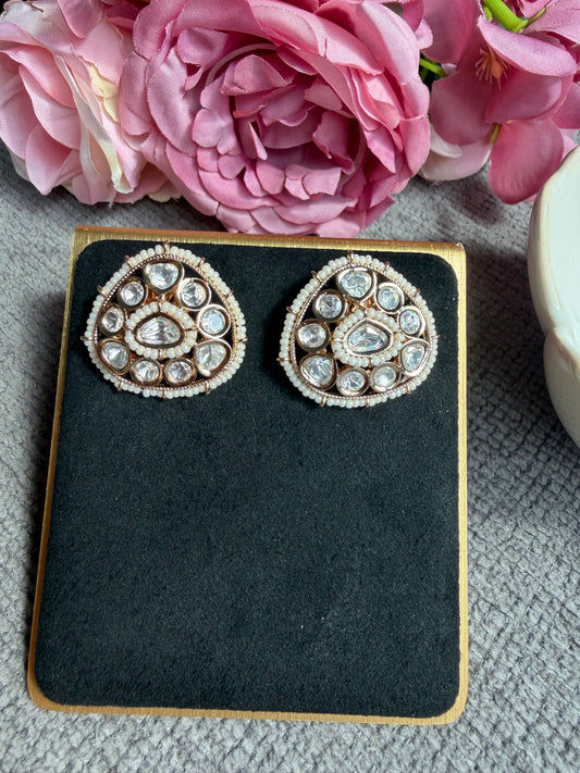 PREMIUM MOISSANITE STUDS