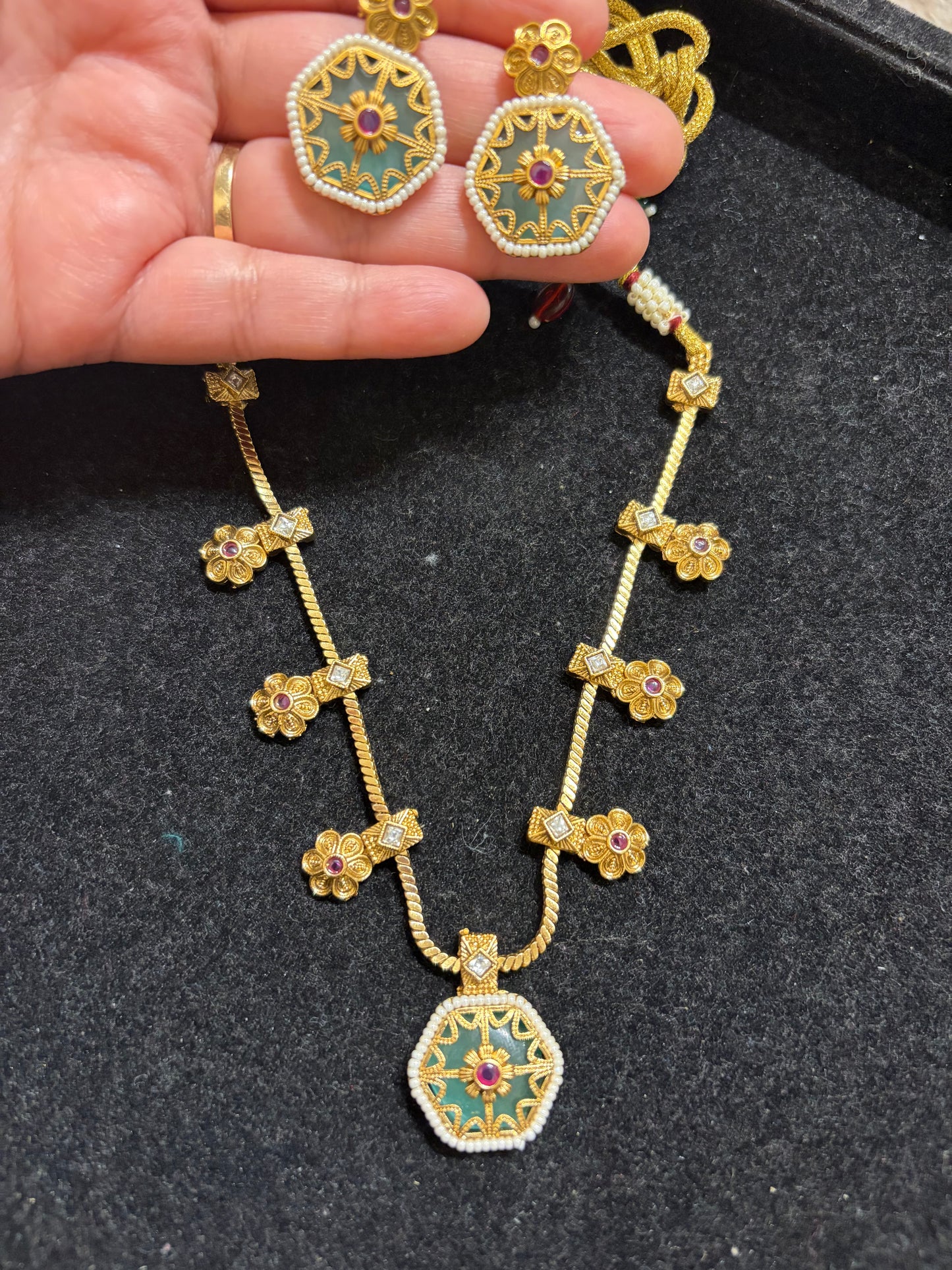 Heritage Sets