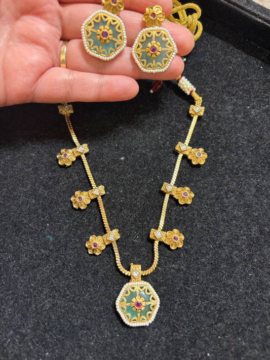 Heritage Sets